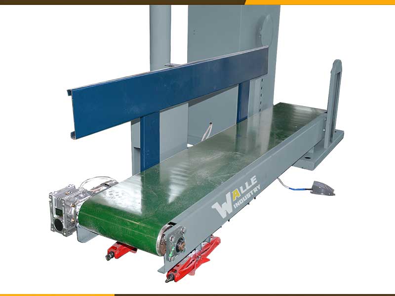 Automatic Weighing Packaging Machine With Band Sealer To Bags