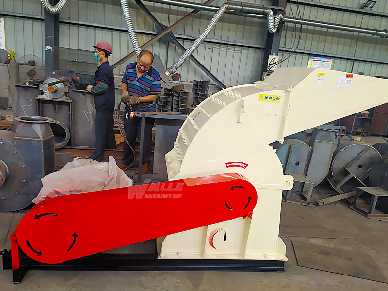 High-Capacity Wood Crusher Machine: Advanced Tree Br